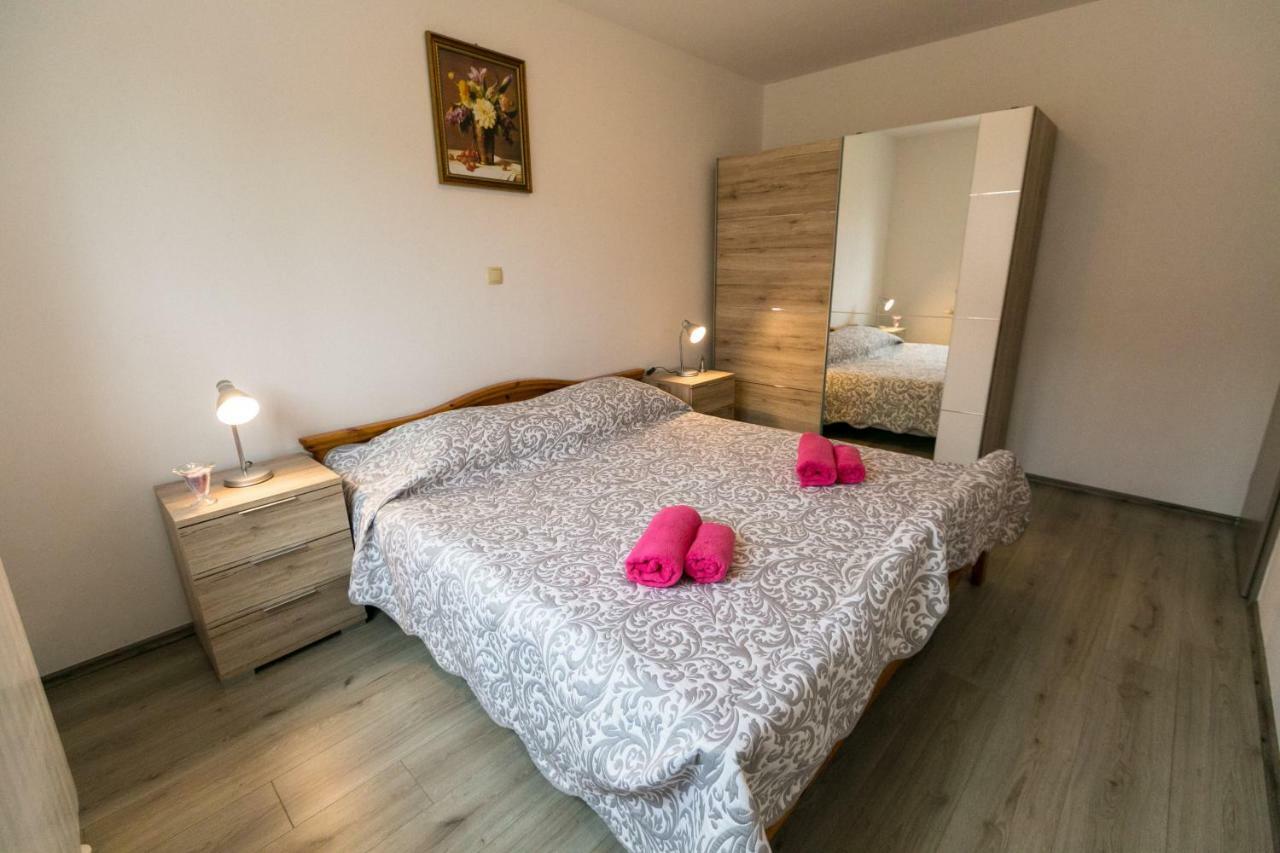 Appartamento Amela Pola Esterno foto